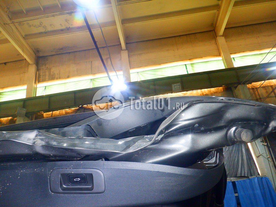 Фото Geely Coolray 72