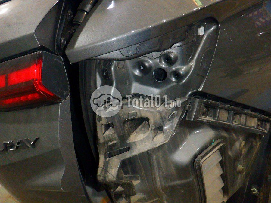 Фото Geely Coolray 166