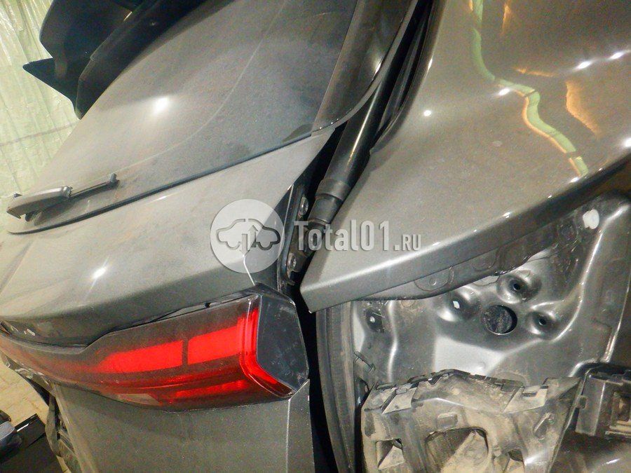 Фото Geely Coolray 168