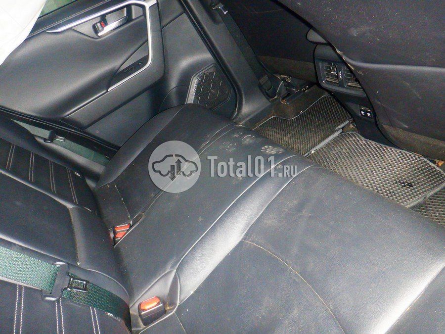 Фото Toyota RAV4 54