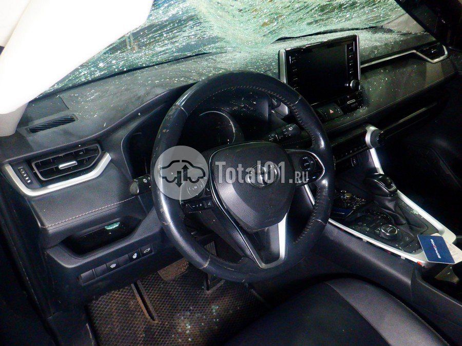 Фото Toyota RAV4 108