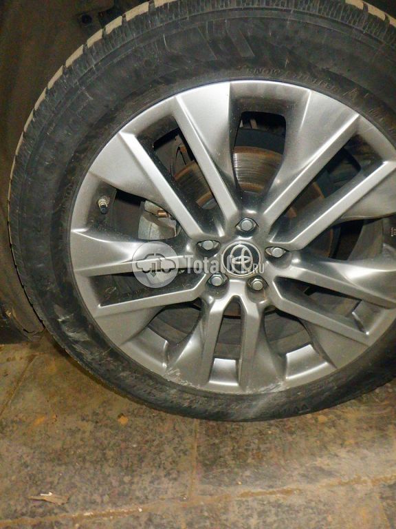 Фото Toyota RAV4 290