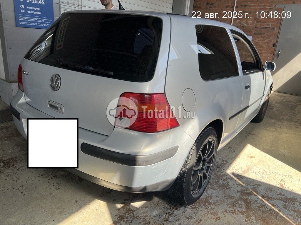 Фото Volkswagen Golf 10