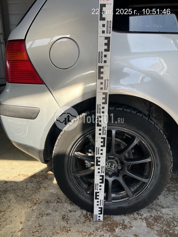 Фото Volkswagen Golf 24