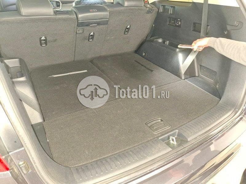 Фото KIA Sorento 76
