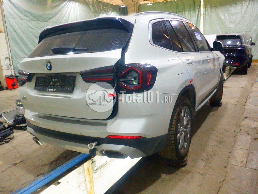 Фото BMW X3 16