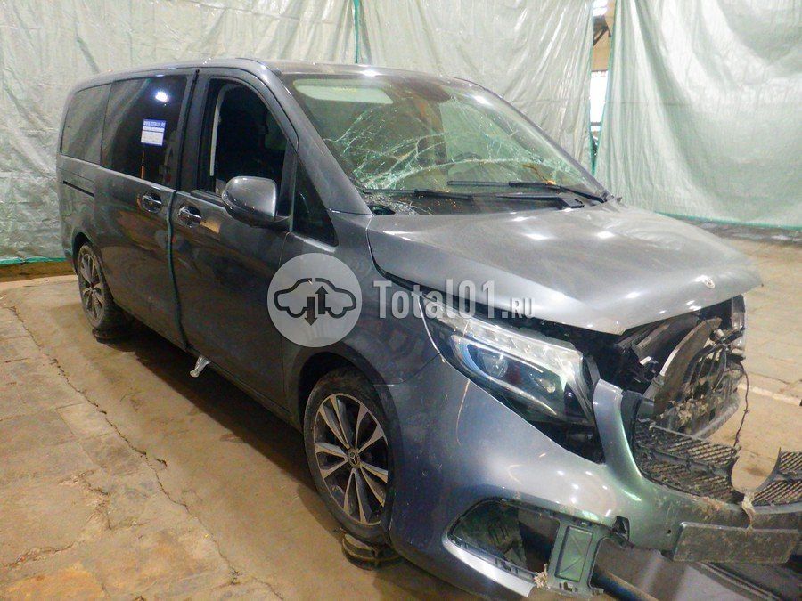 Фото Mercedes-Benz V-класс 10