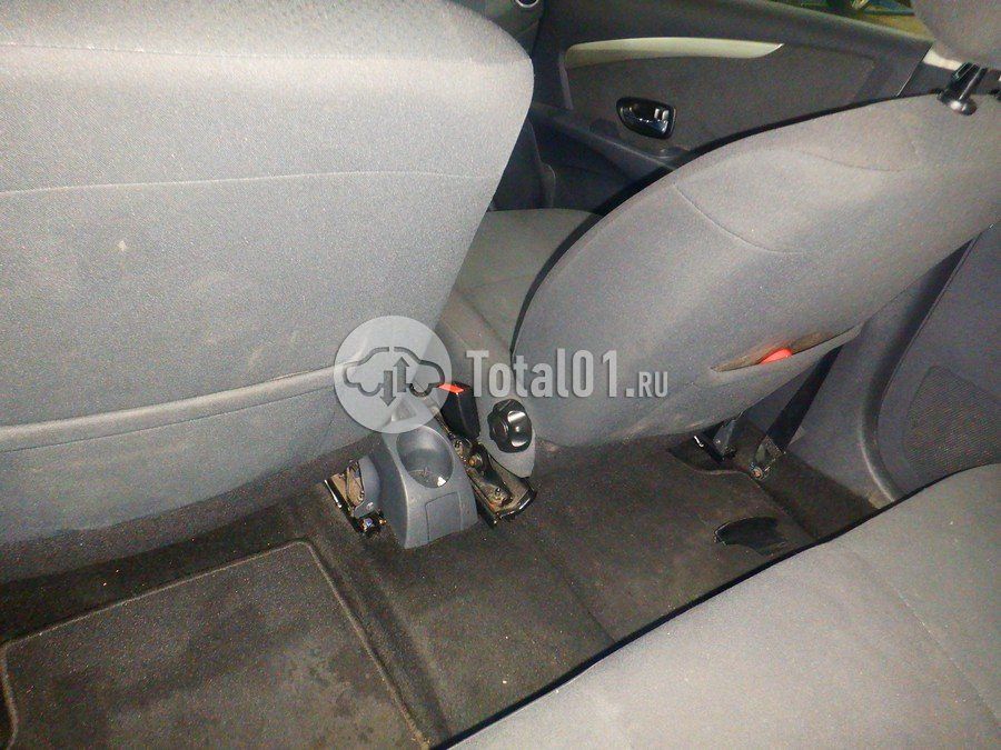 Фото Nissan Almera 78