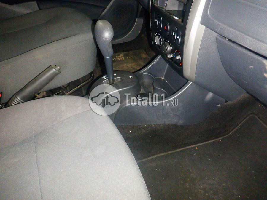 Фото Nissan Almera 212
