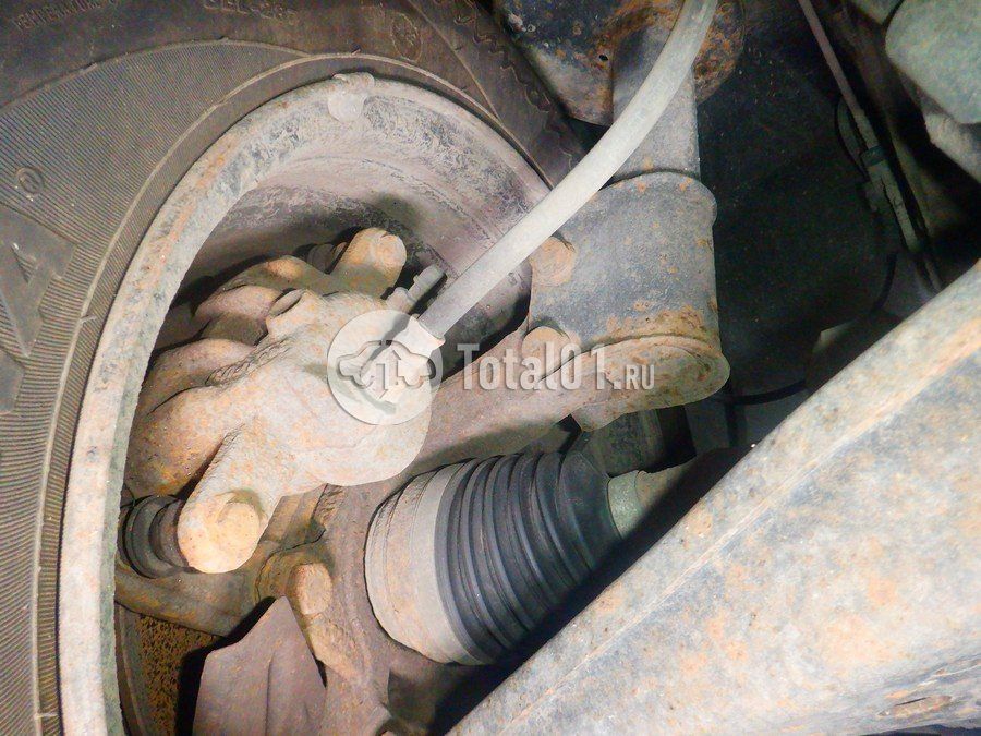 Фото Nissan Almera 320
