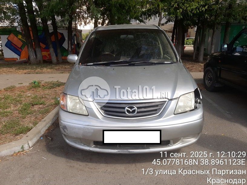 Фото Mazda MPV 2