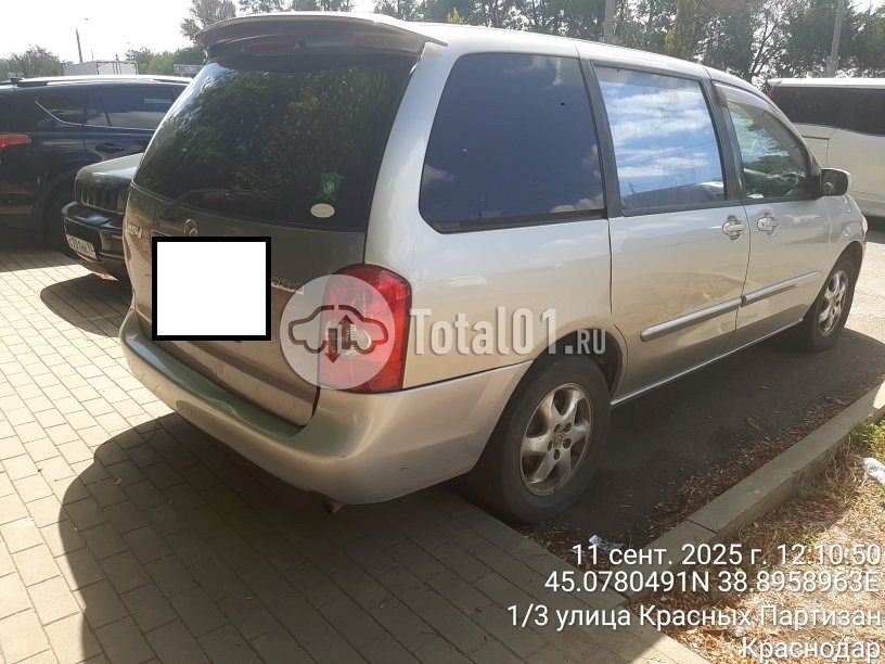 Фото Mazda MPV 8