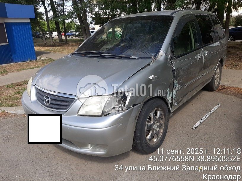 Фото Mazda MPV 16