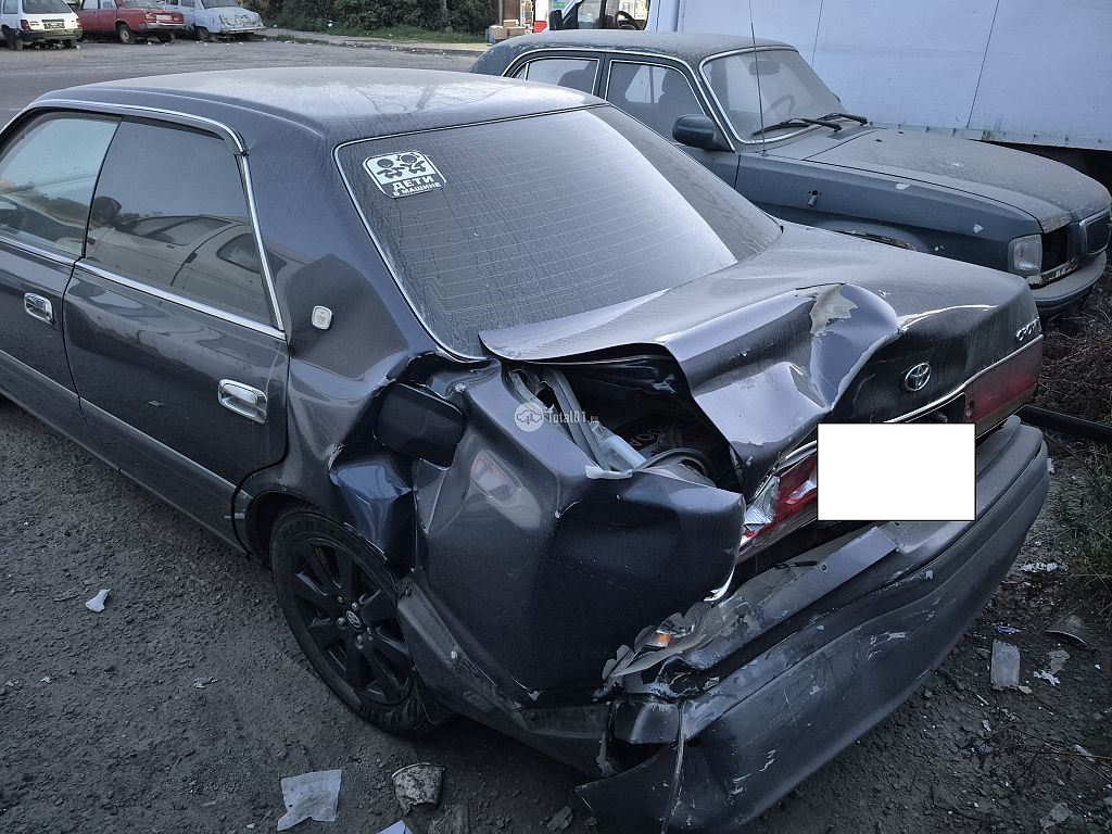 Фото Toyota Crown 10