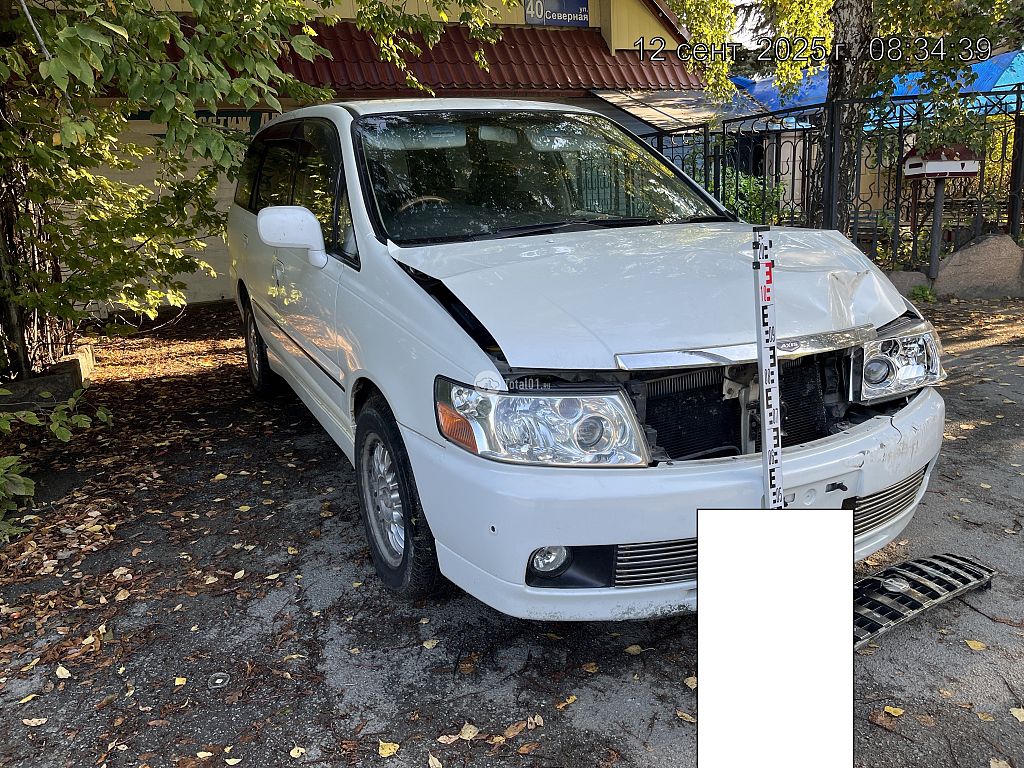 Фото Nissan Bassara 8