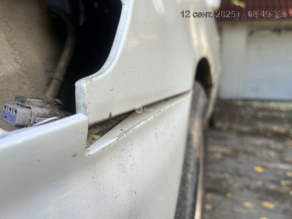 Фото Nissan Bassara 206