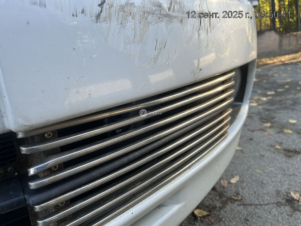 Фото Nissan Bassara 230