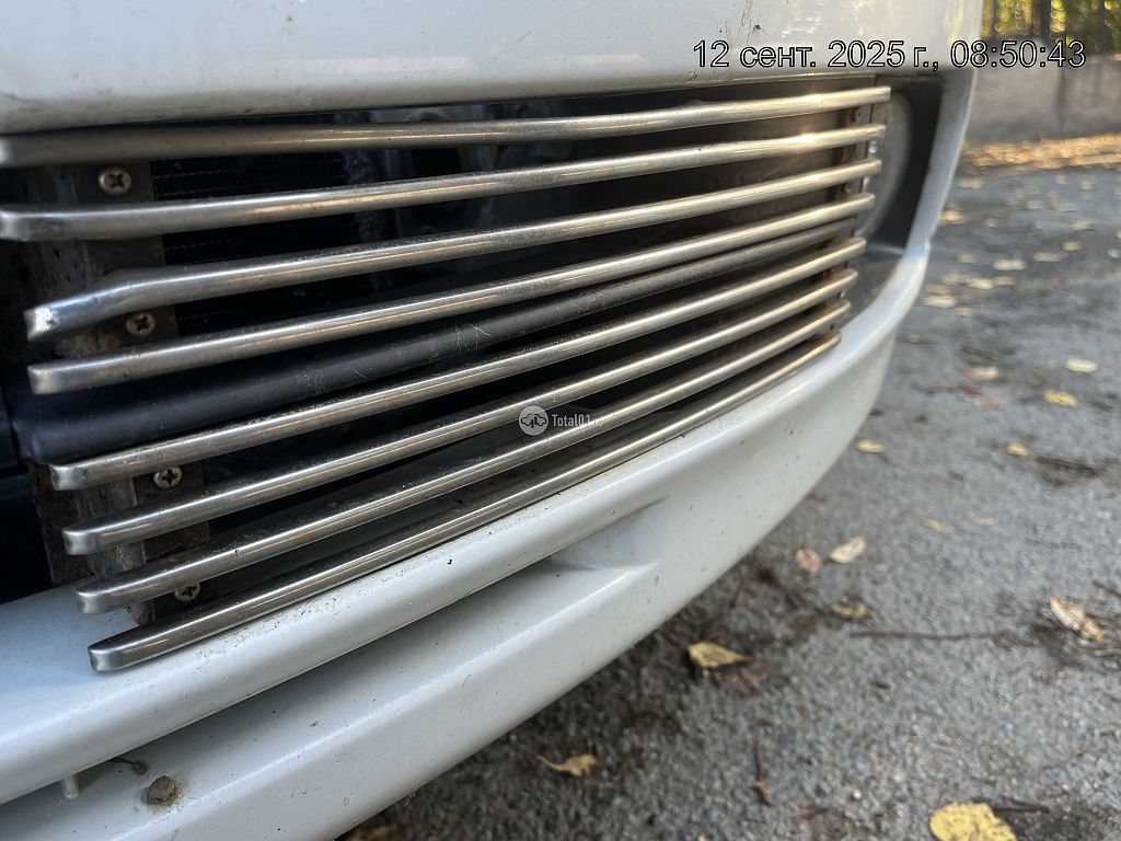 Фото Nissan Bassara 232