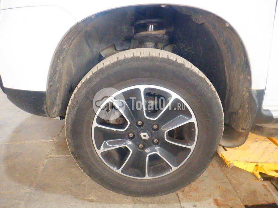 Фото Renault Duster 30
