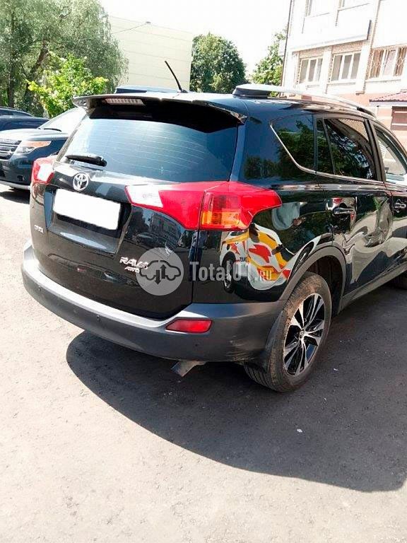 Фото Toyota RAV4 14