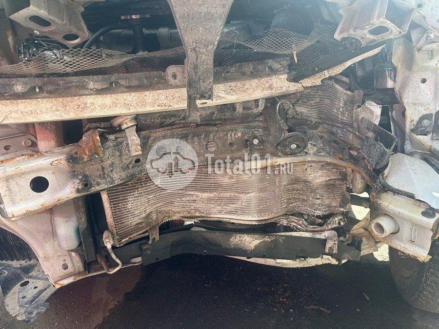 Фото Mitsubishi Xpander 4