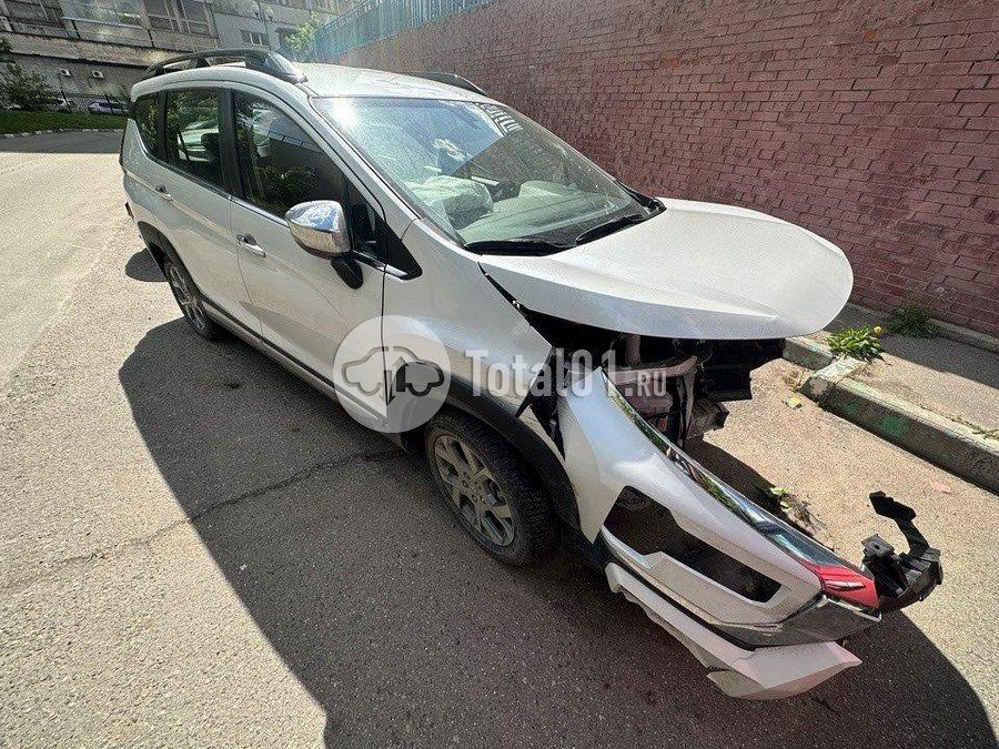 Фото Mitsubishi Xpander 92
