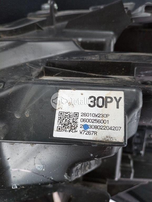Фото Mitsubishi Xpander 300