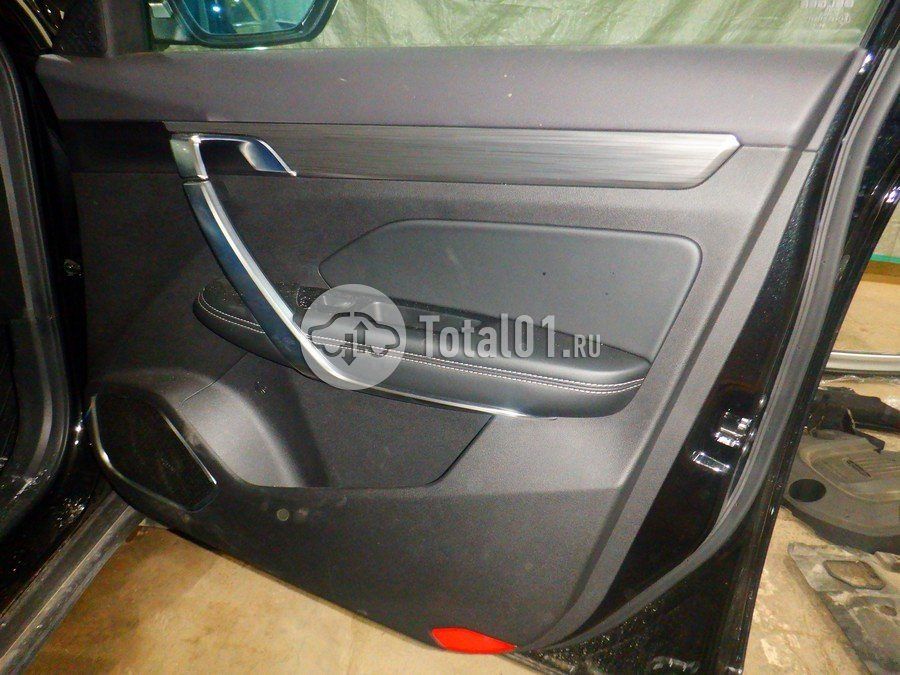Фото Belgee X70 20