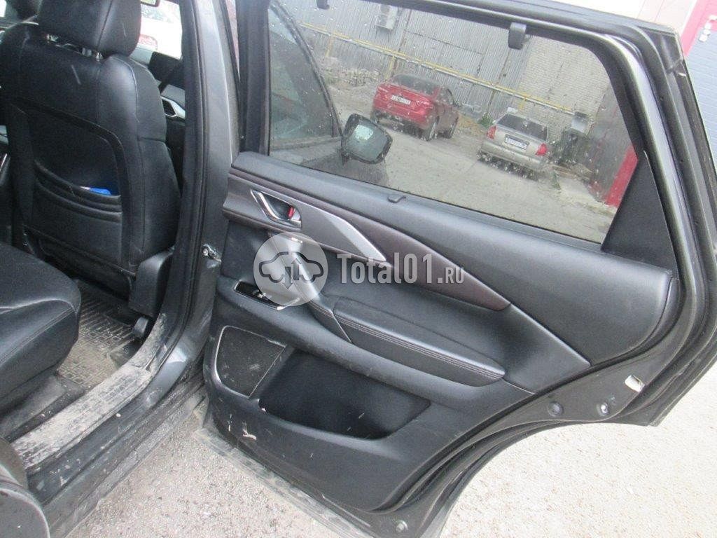 Фото Mazda CX-9 76