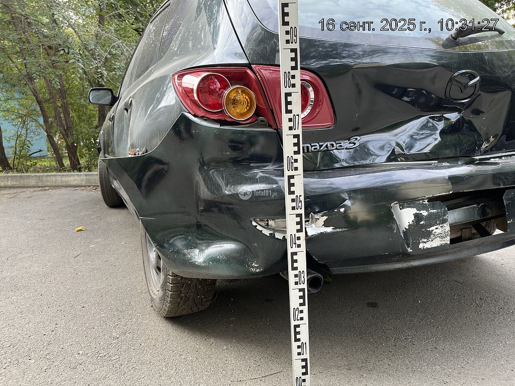 Фото Mazda 3 14