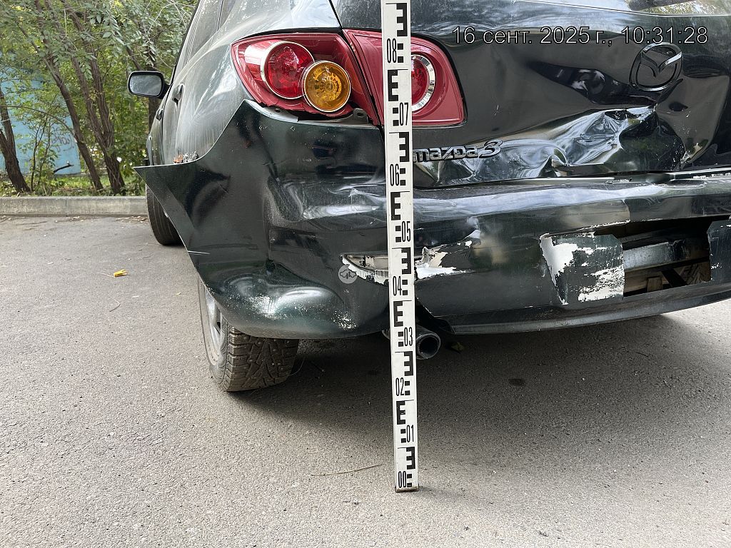 Фото Mazda 3 16