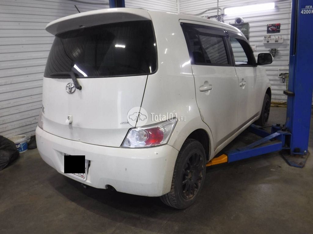 Фото Toyota bB 8