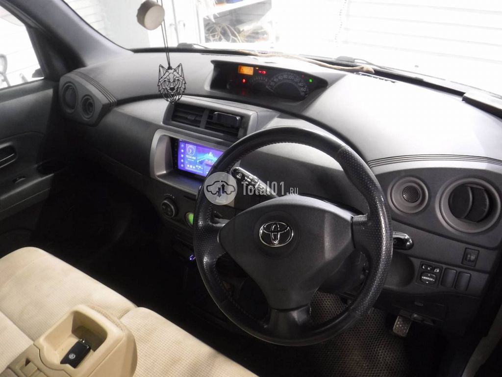 Фото Toyota bB 14