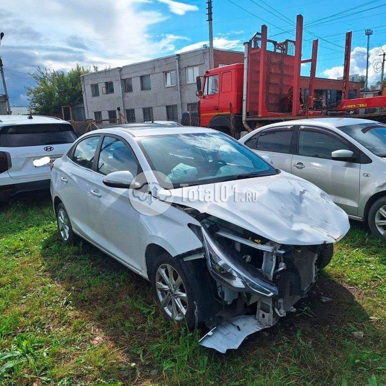 Фото Changan Alsvin 2