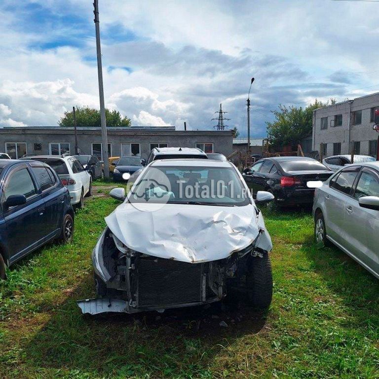 Фото Changan Alsvin 4