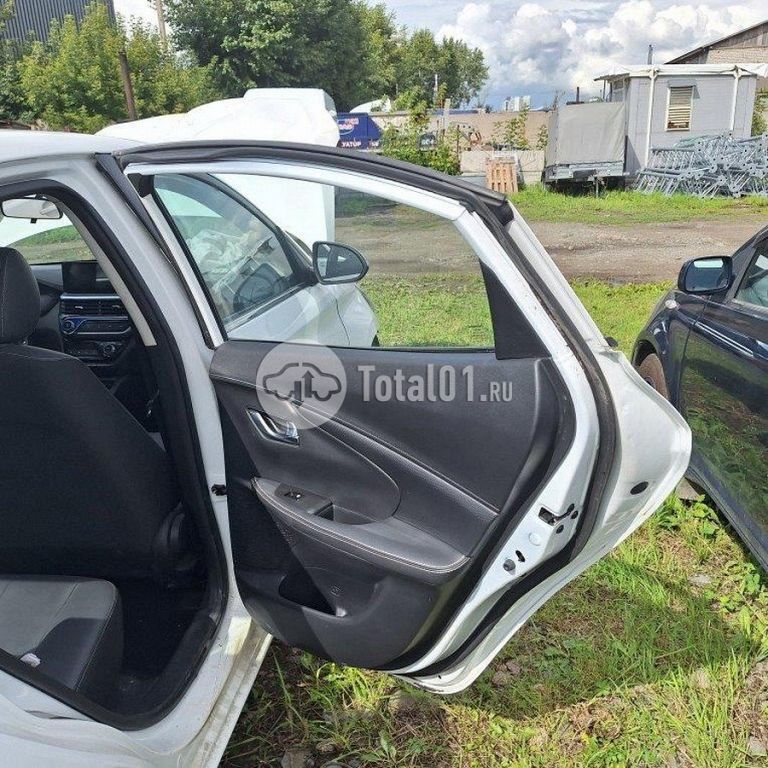 Фото Changan Alsvin 48