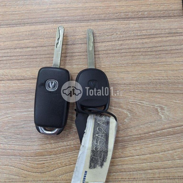 Фото Changan Alsvin 72