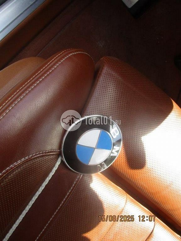 Фото BMW M7 126