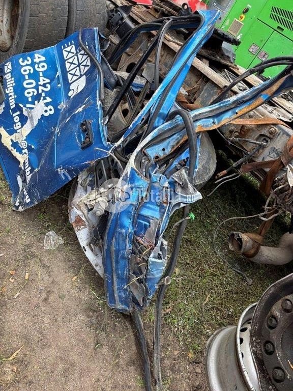 Фото DAF FT XF105 460 180