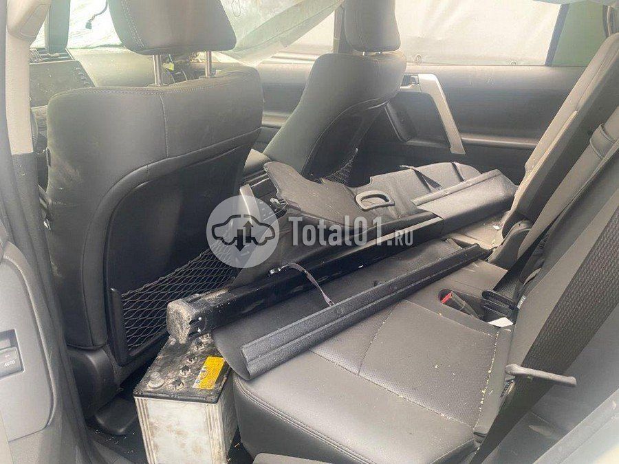 Фото Toyota Land Cruiser Prado 32