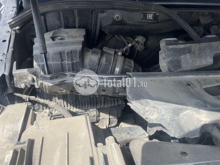 Фото Volkswagen Caravelle 28