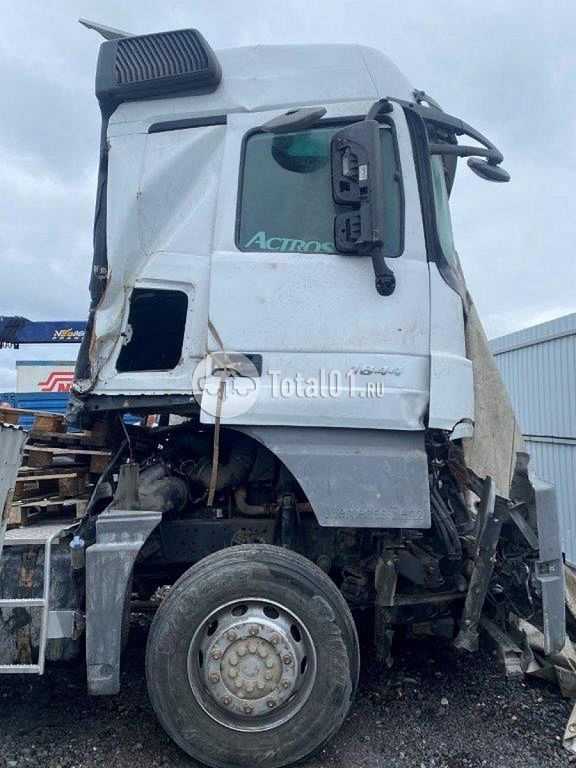 Фото Mercedes-Benz Actros 1844 4