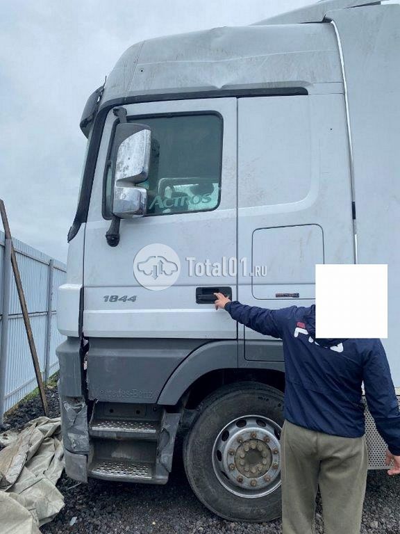 Фото Mercedes-Benz Actros 1844 30