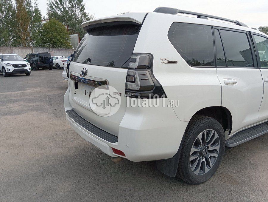 Фото Toyota Land Cruiser 24