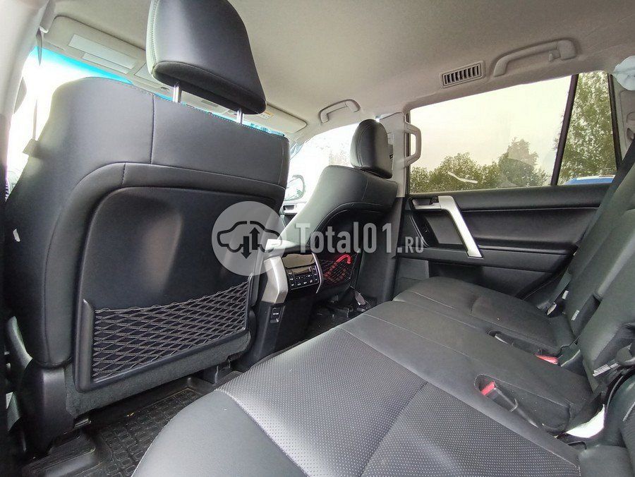 Фото Toyota Land Cruiser 80