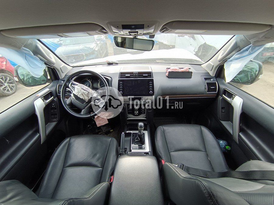 Фото Toyota Land Cruiser 120