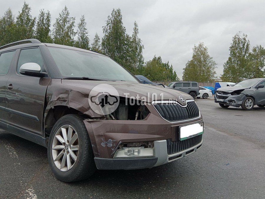 Фото Skoda Yeti 10