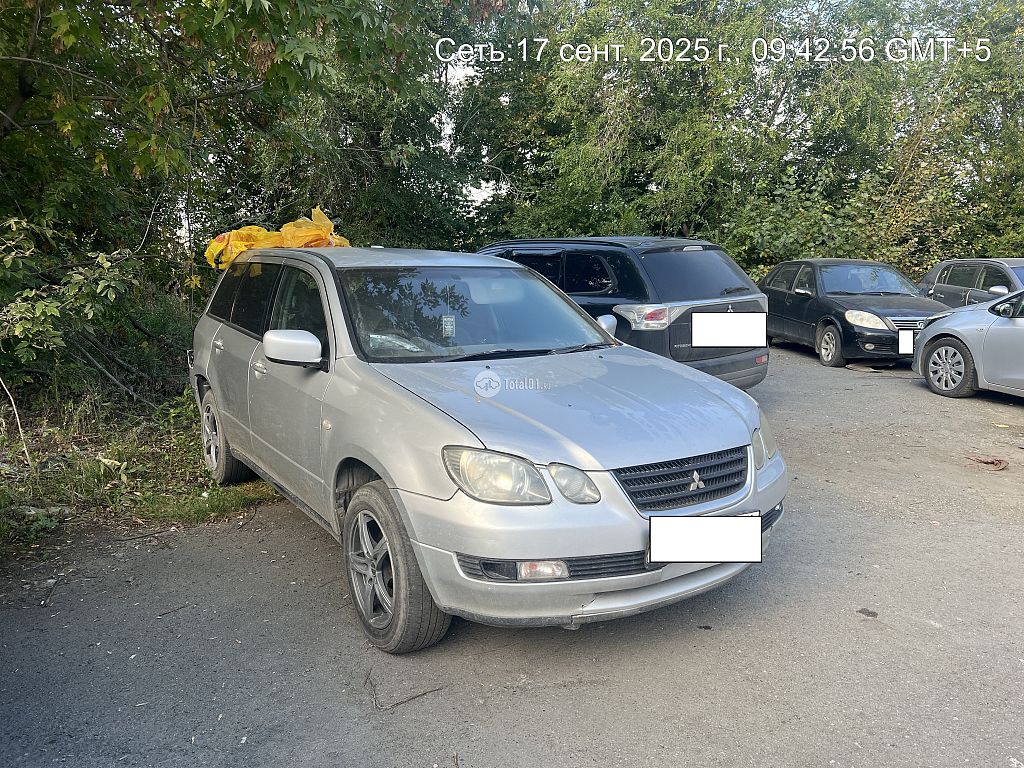 Фото Mitsubishi Airtrek 2
