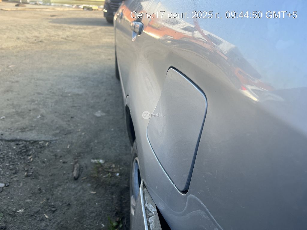 Фото Mitsubishi Airtrek 56