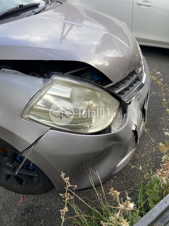 Фото Nissan Tiida 8